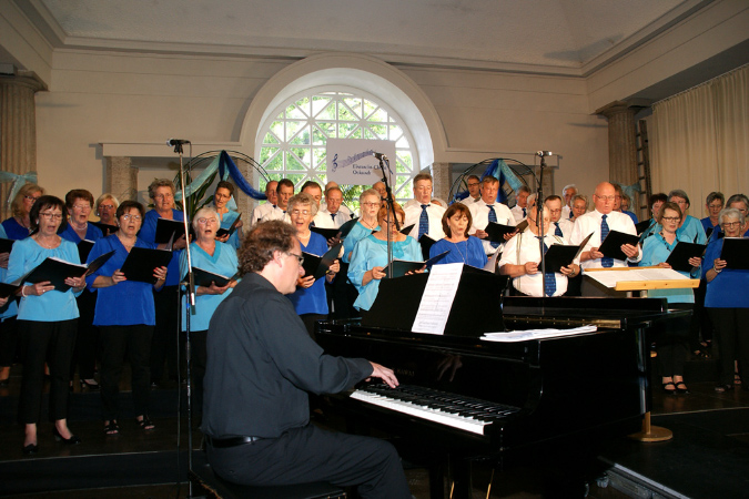 2016-05%20Muttertagskonzert%20Trinkkuranlage_06