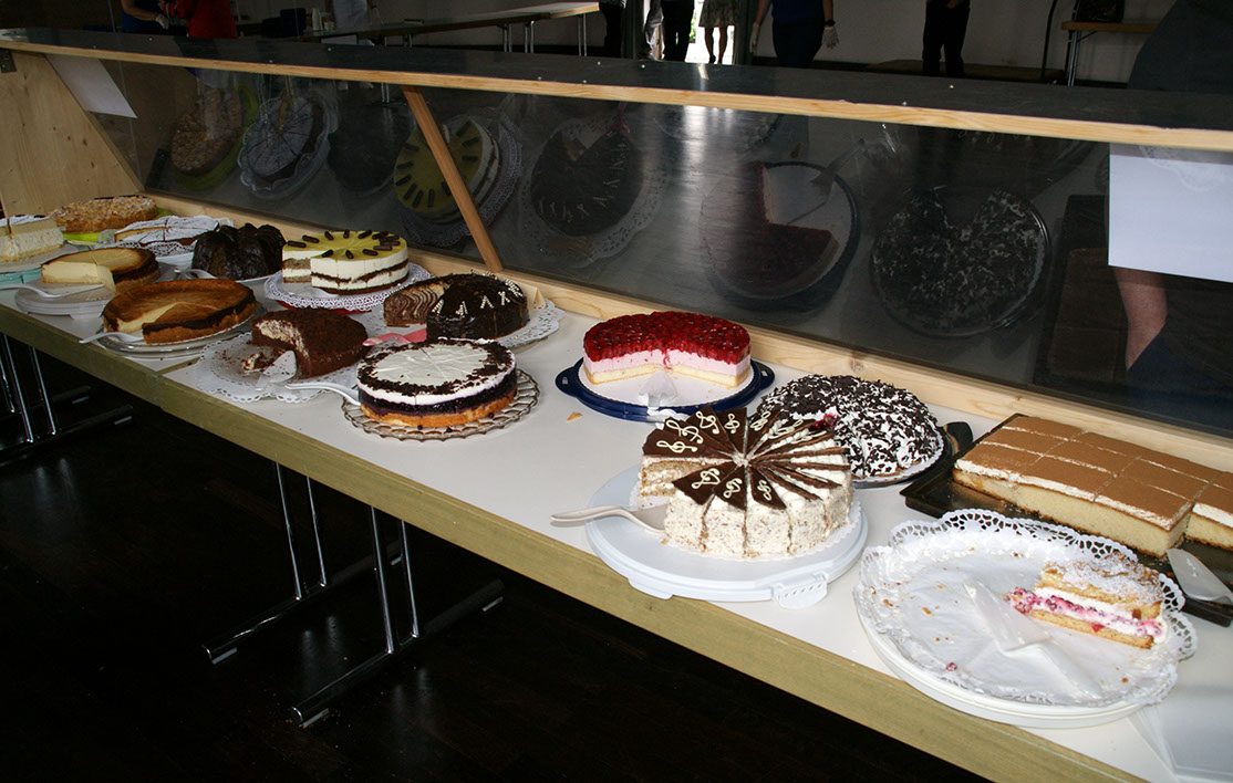 2020-08 Kuchenbuffet Coronazeit '04